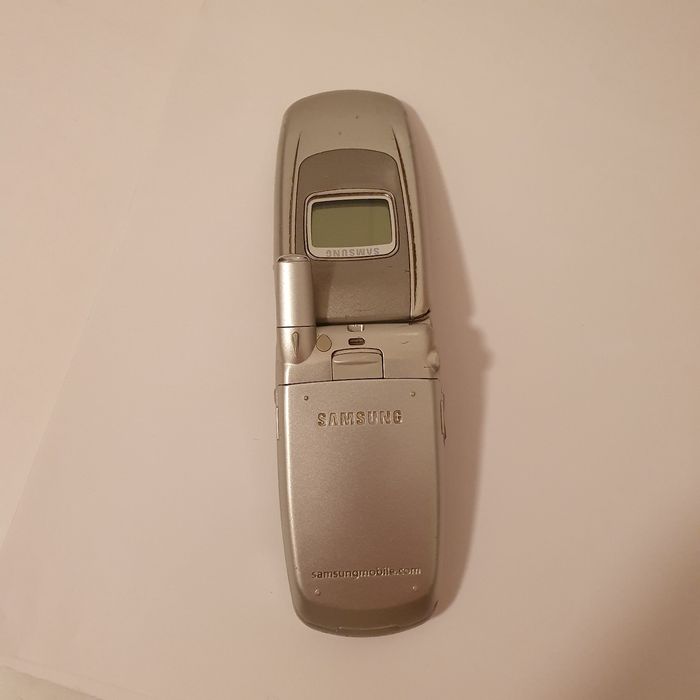 Самсунг   S 500.