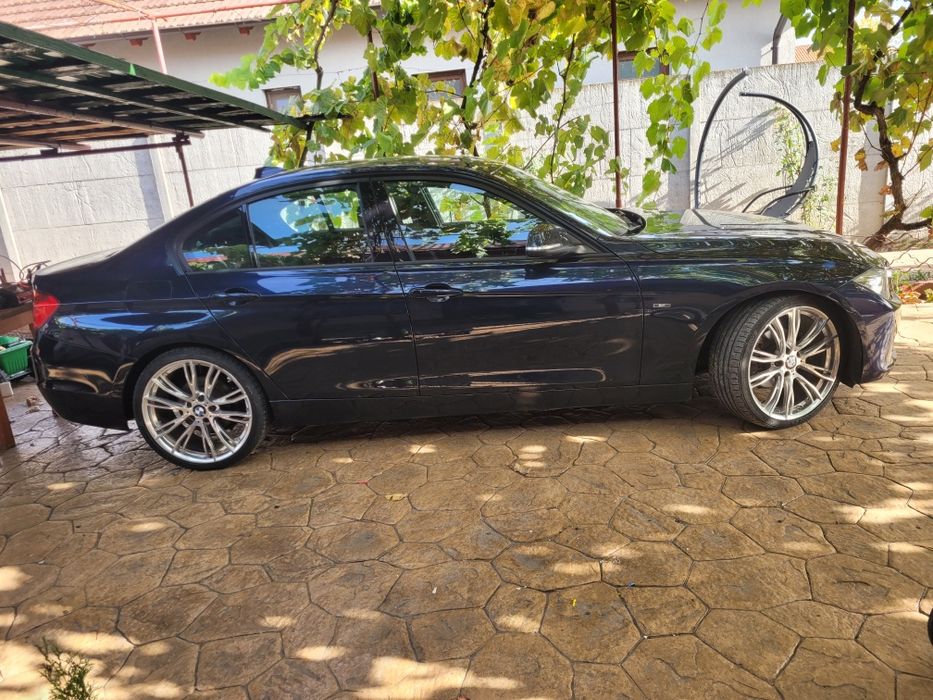 bmw 318d sport f30