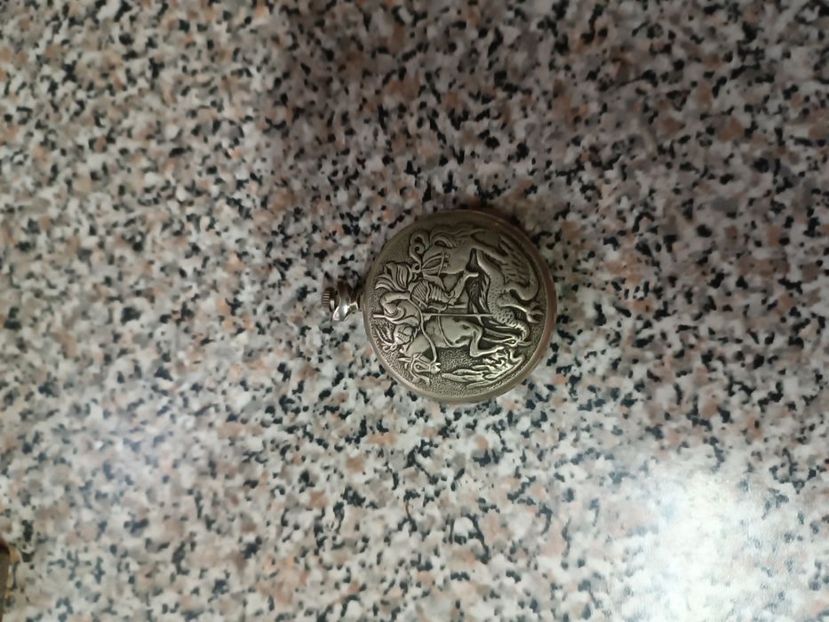 Продам часы механические