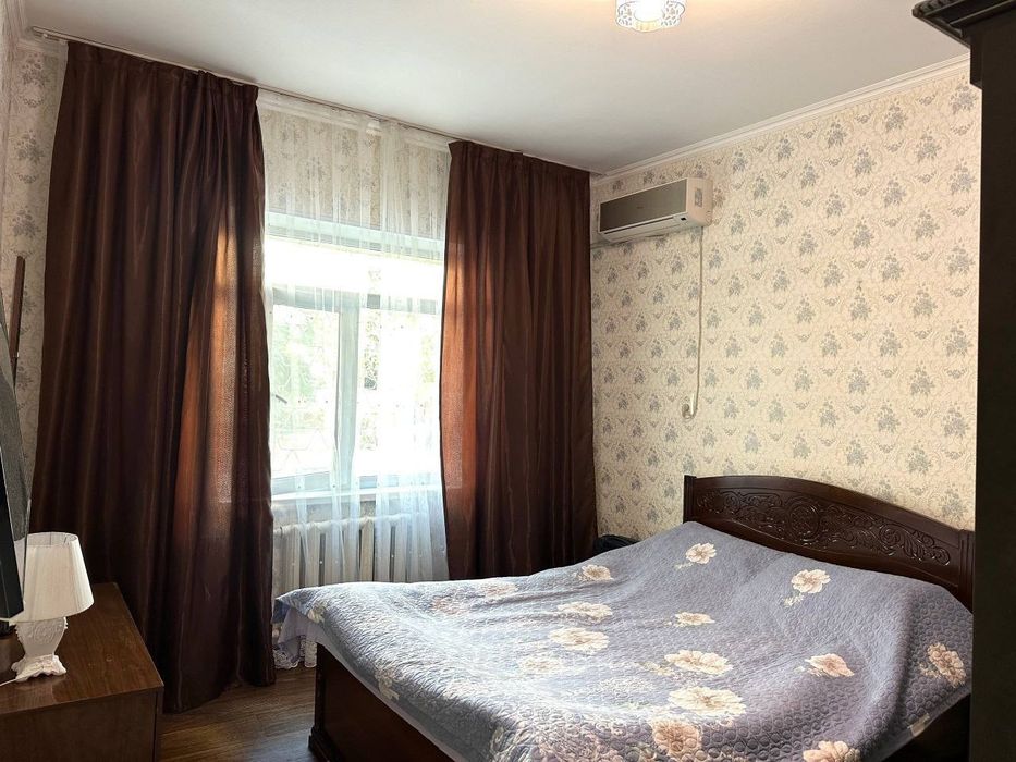 4/1/5 (1 этаж). Сергели 3. Квартира 92 м².  Метро "Turon" (13-bekat)