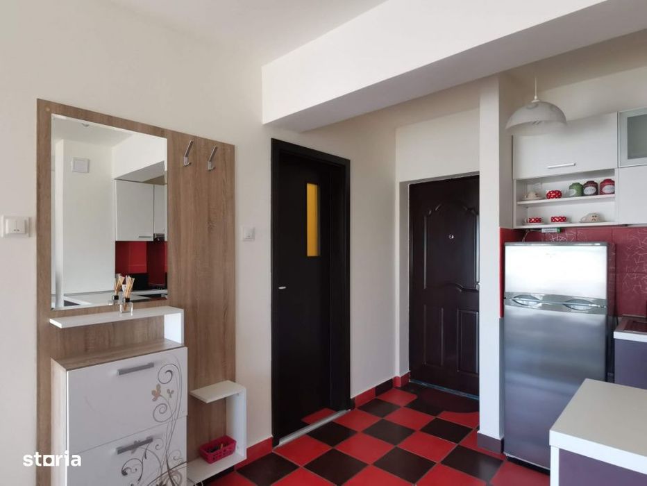 Studio, 32 mp + balcon, zona Rivus Mall