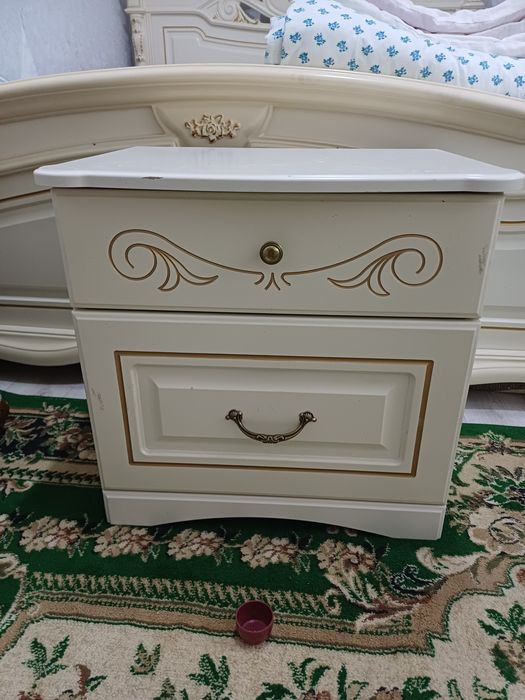 Продаётся тумочка