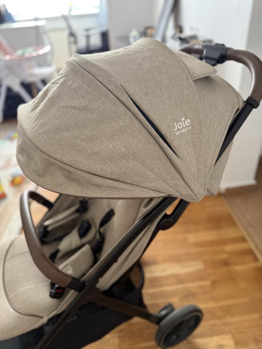 Carucior sport Joie ultracompact, stare impecabila
