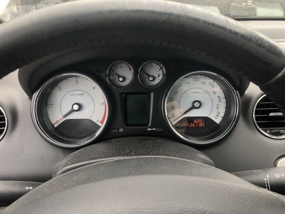 Usa portiera Dreapta fata spate stanga Peugeot 308 2010 SW ARGINTIU