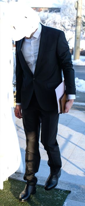 Costum negru elegant M/ 48