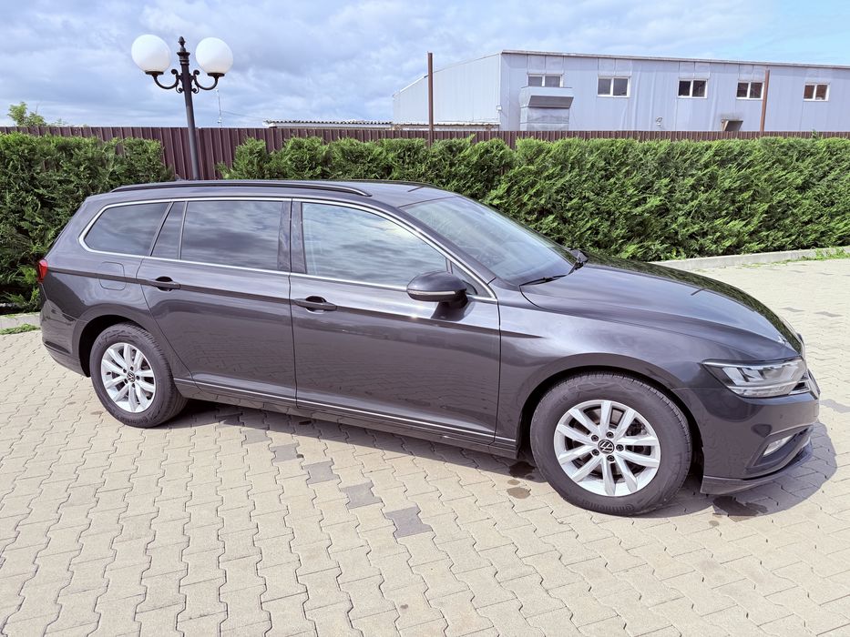 VOLKSWAGEN Passat 2023 — imagine 2
