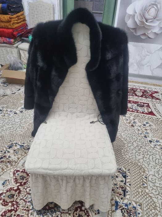Продам Норковую шубу