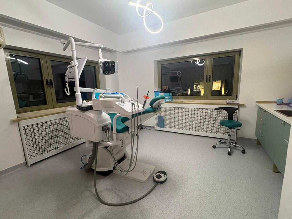 Vand clinica Stomatologica Top Bucuresti