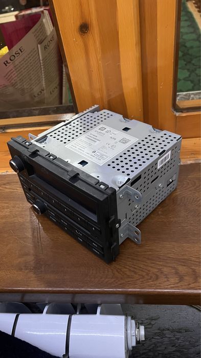 Original Cobalt Magnitola sotiladi (plastmassasi bilan)