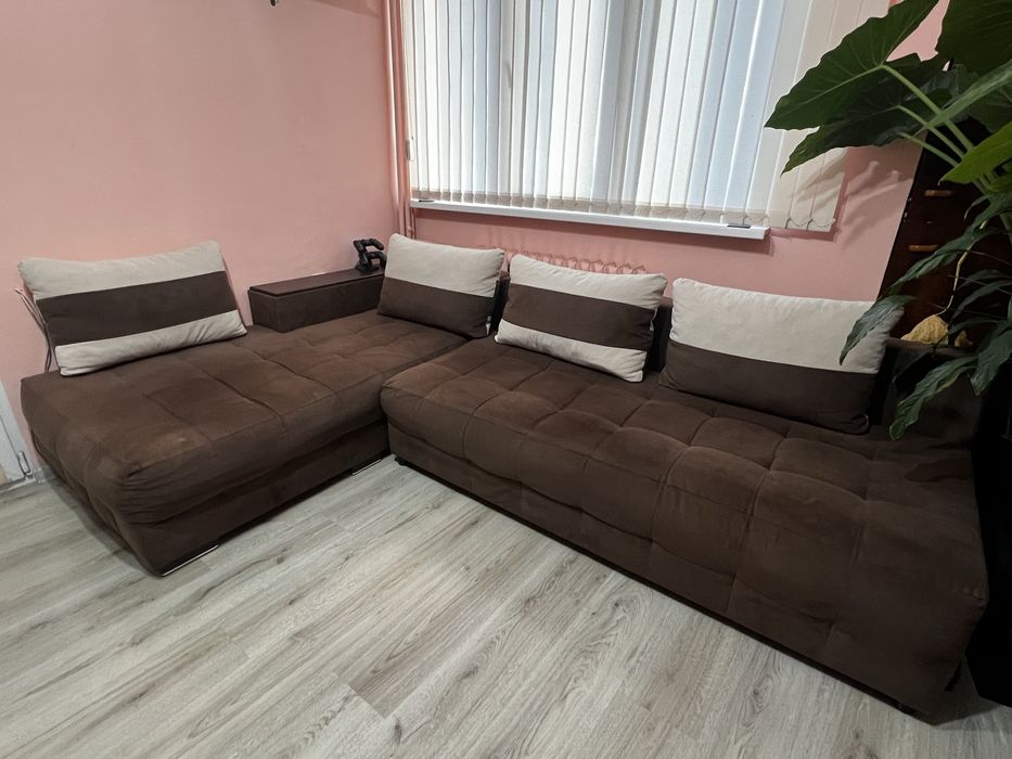 Голям ъглов диван с ракла и функция сън, ляв ъгъл