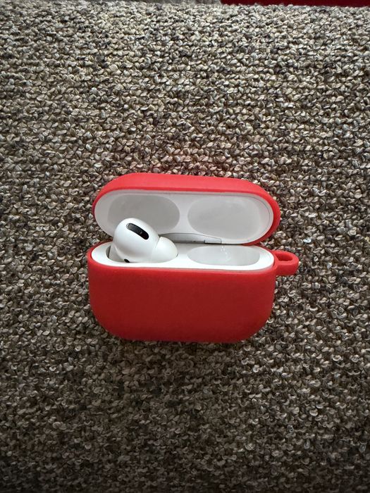 Продавам airpods