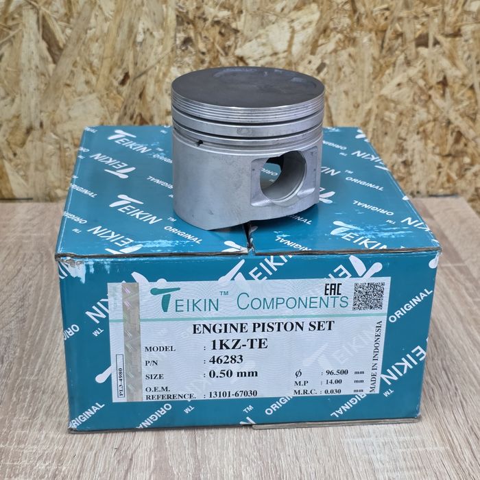 Поршня  Toyota мотор 1 KZ +0.5. Фирма Teikin. Новые