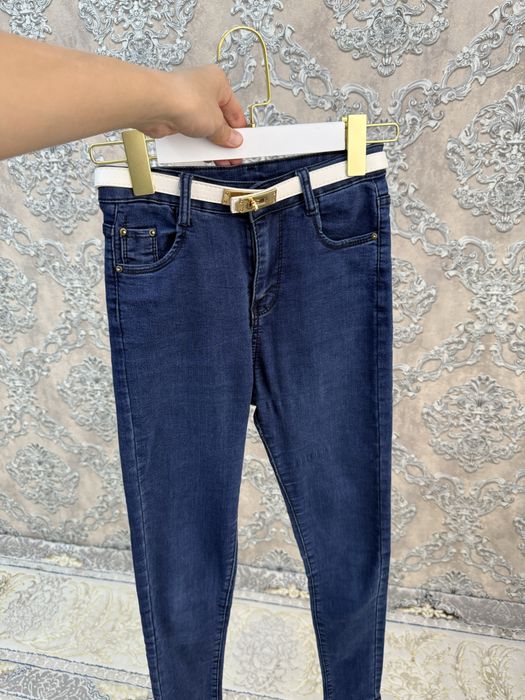 Джинсовые брюки женские