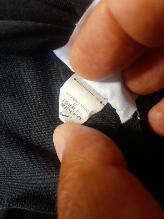 Nike dri fit мъжки тениски M размер 2броя.