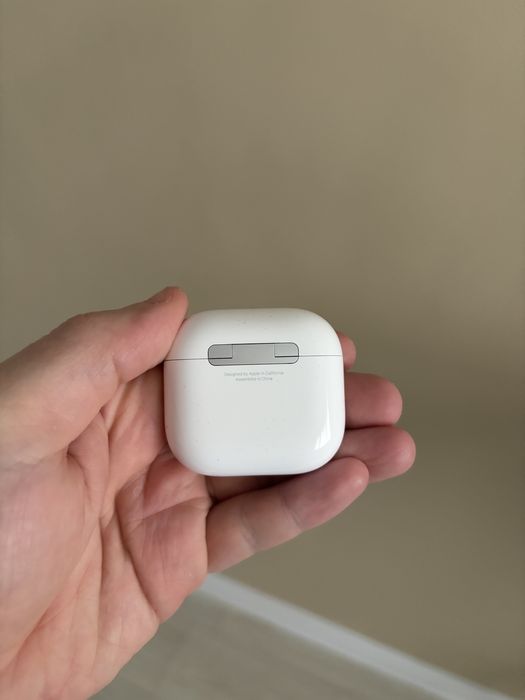 Airpods 4 без шумки