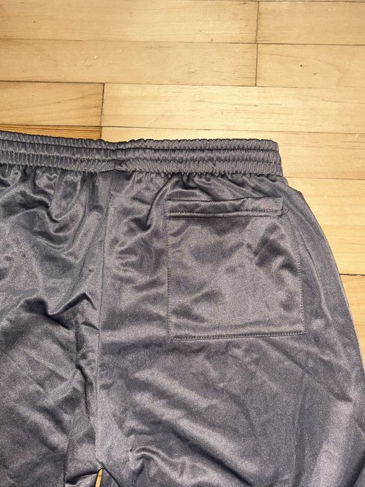 Нов дамски екип Asics