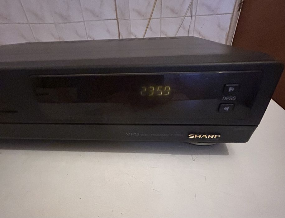 Video casette recorder Sharp