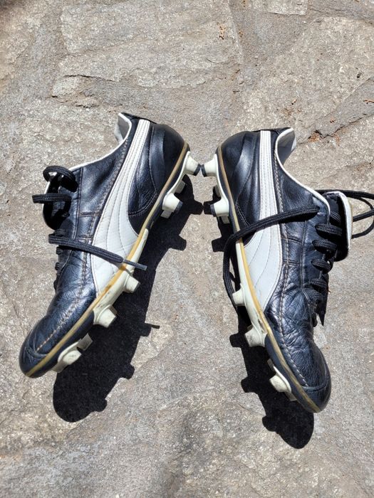 Бутонки за футбол