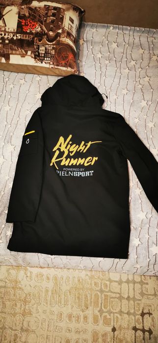 Продам куртки демисезонние