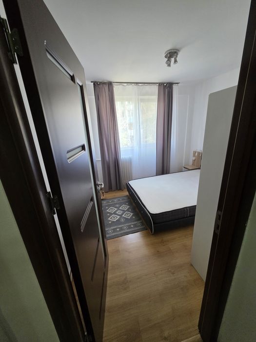 Închiriez ap. 2 camere  Lujerului