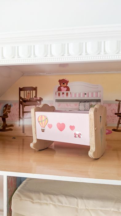 Căsuță mare lemn pentru păpuși + accesorii