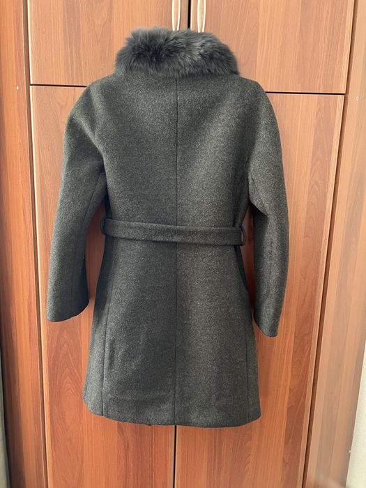 Продаются пальто