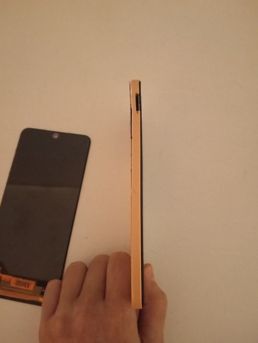 Продам redmi note 12 4g на запчасти