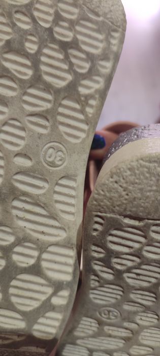 Детски обувки и топлинки