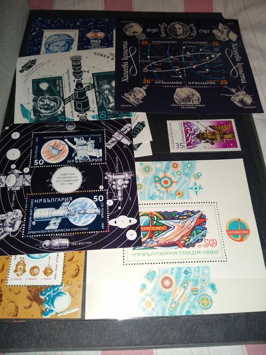 Албум пощенски марки и банкноти