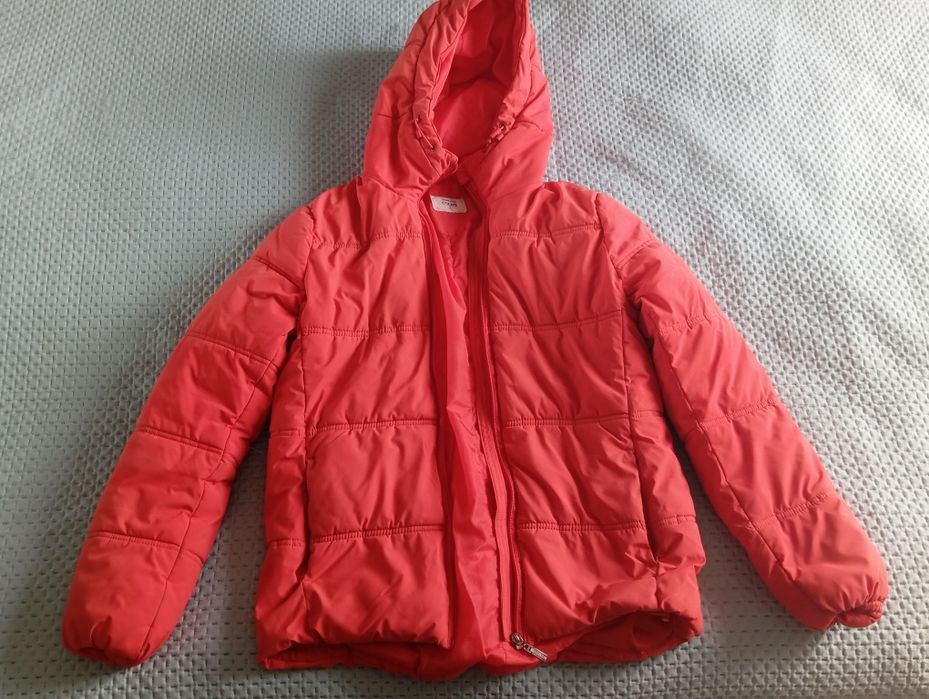 Продам куртку в отличном состоянии