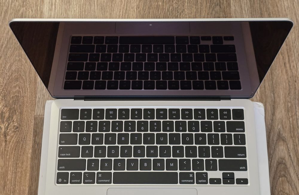 MacBook Air 13 M4 16/512 2 цикла