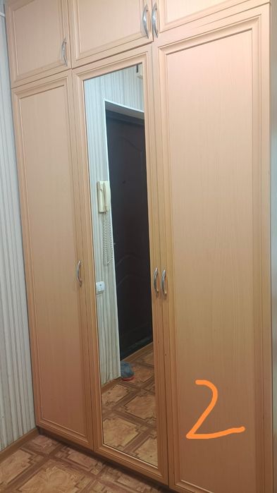 Продам шкаф и камот для обуви