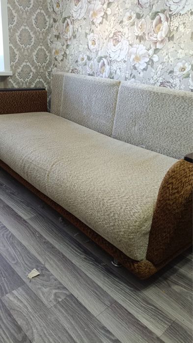 Продам диван раскладной
