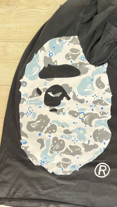 Продам футболку bAPE