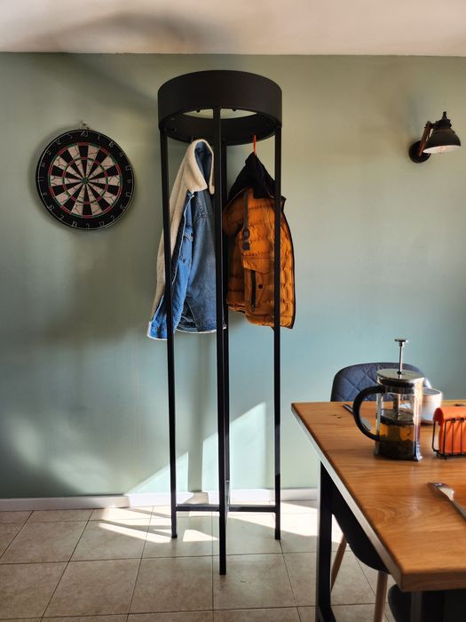 Закачалка за дрехи/закачалка подова