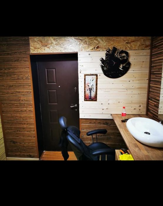 Frizerie,camera camin