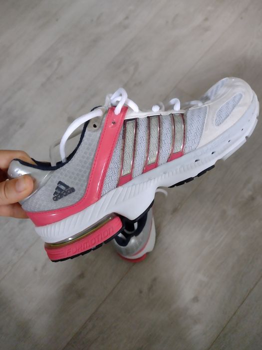 Дамски маратонки ADIDAS TERANOVA