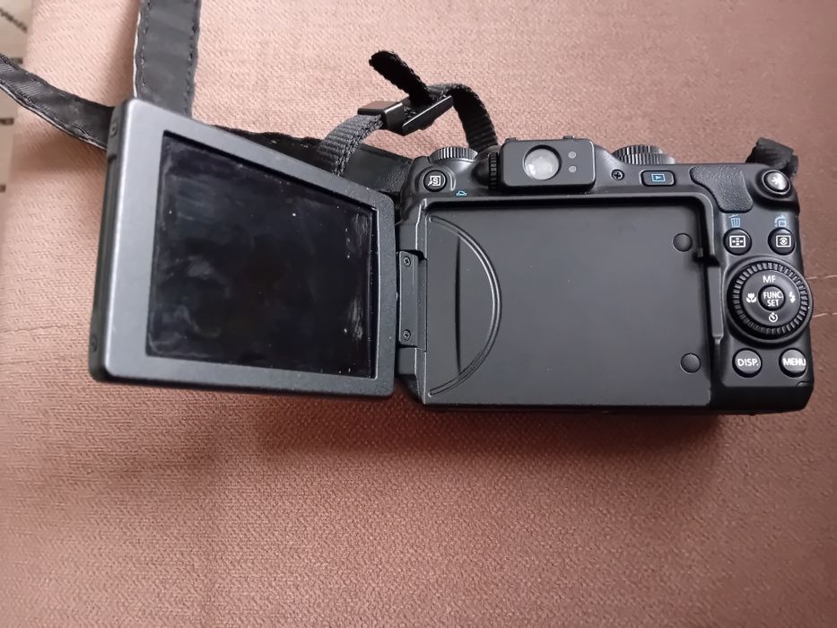 Canon Power shot G12