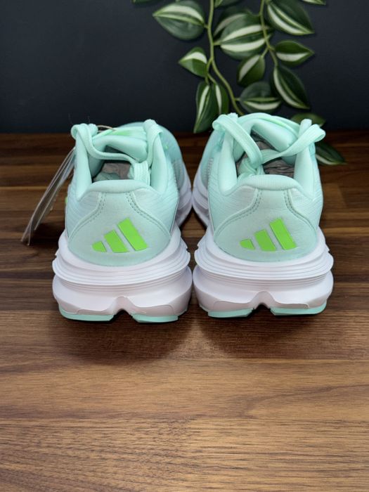 Adidas Questar 3 W - marimea 40