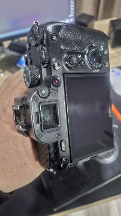 sony a7 iii - 3 body