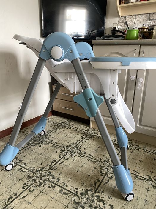 Стульчик для кормления детский