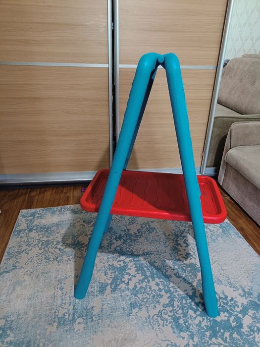 Продам детскую доску(мольберт)