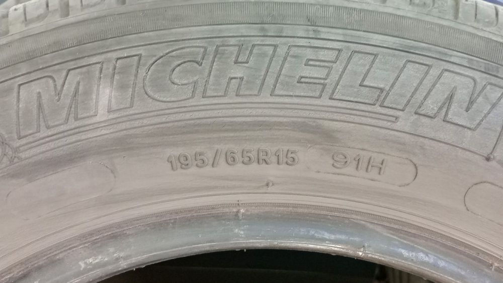 2 бр. Летни гуми Falken и 2 бр. Летни гуми Michelin 195/65/15