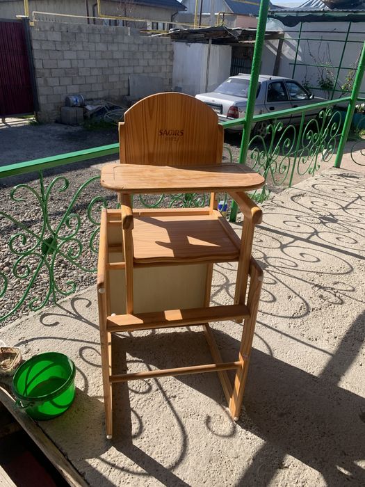 Столик для малыша