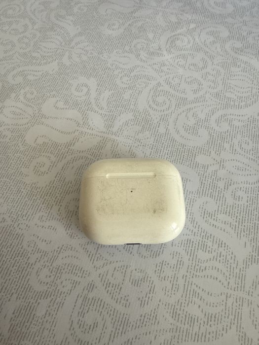 Кейс от Airpods 3