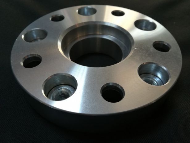 22 mm doi distantieri dubla prindere Audi/BMW/Mercedes/VW