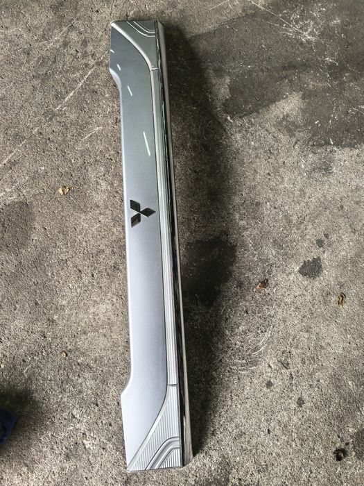 Стоп/Стопове/Лайстна за заден капак за, Mitsubishi Outlander II