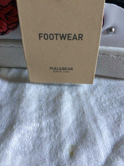 Дамски обувки Pull&Bear ,нови, р-р 40