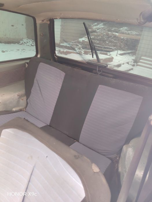 Lada oka mashinasi  Sotiladi