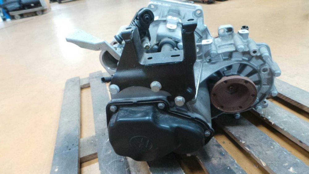 Cutie de viteze VW Passat/ VW Golf/ Audi/ Seat/ Skoda - 5 / 6 Trepte